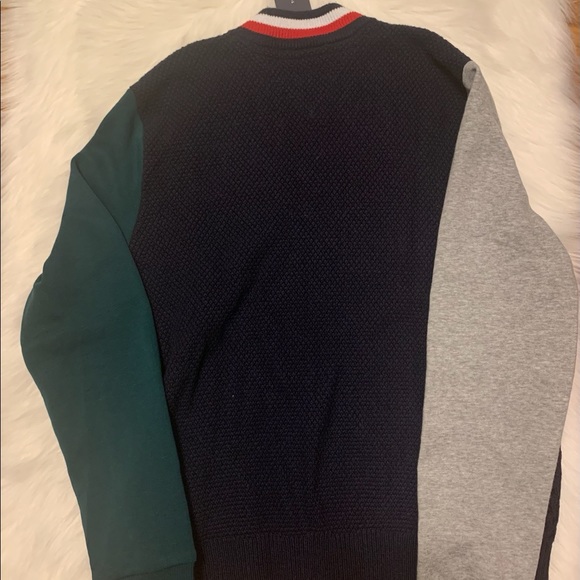 Tommy Hilfiger sweater size XS